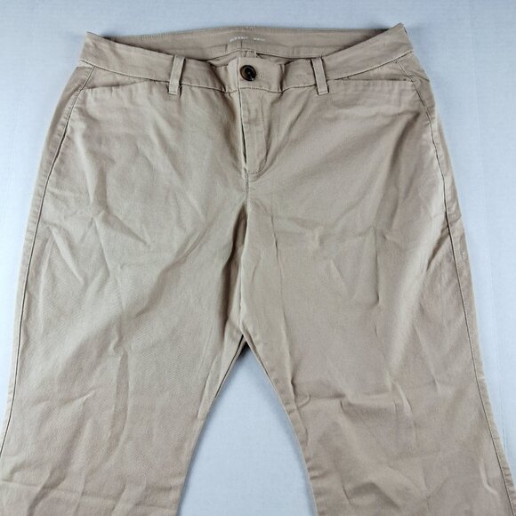Old Navy Mid Rise Bootcut Khaki Pants Women's Size 14 Petite Rolled Oats Chino - Picture 2 of 8